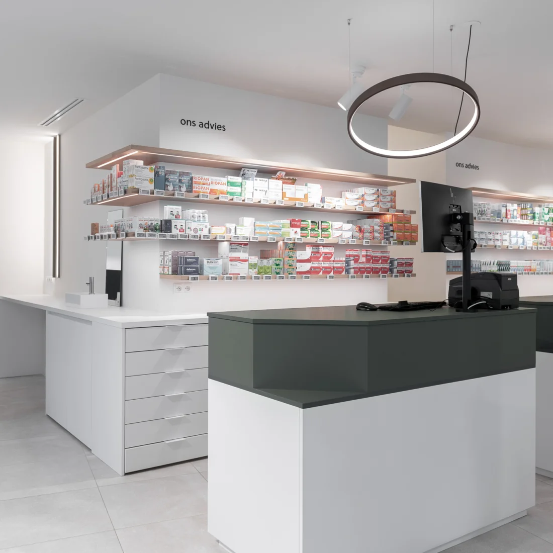 Apotheek inrichting Vilvoorde Quality Living 9