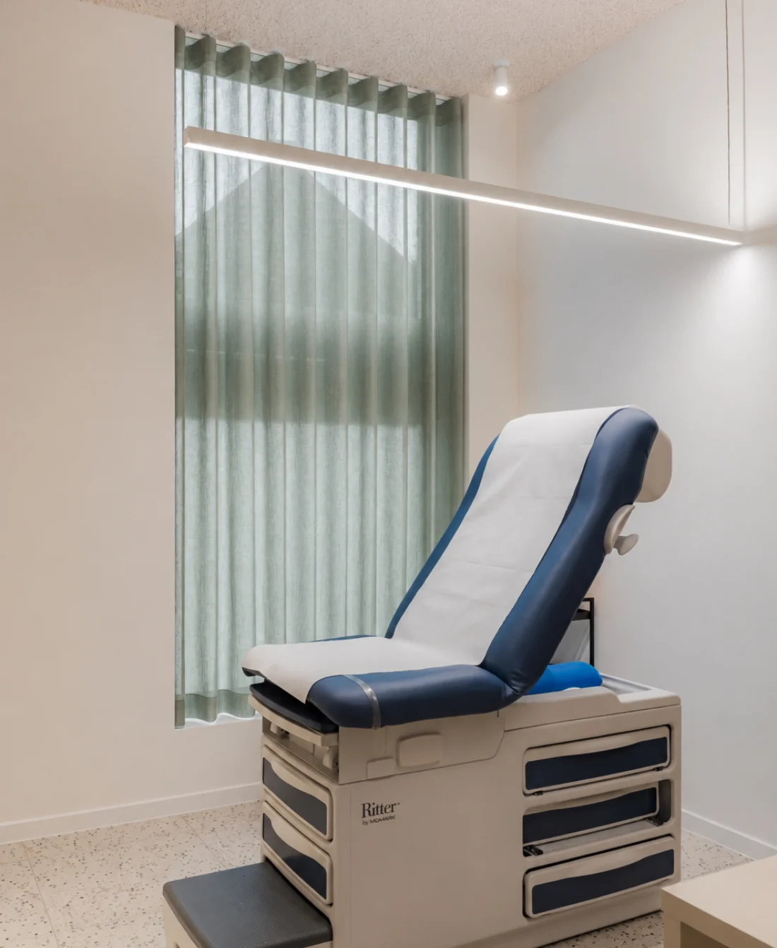 QUALITYLIVING HEFFENHEALTH BUROBONITO 22 B