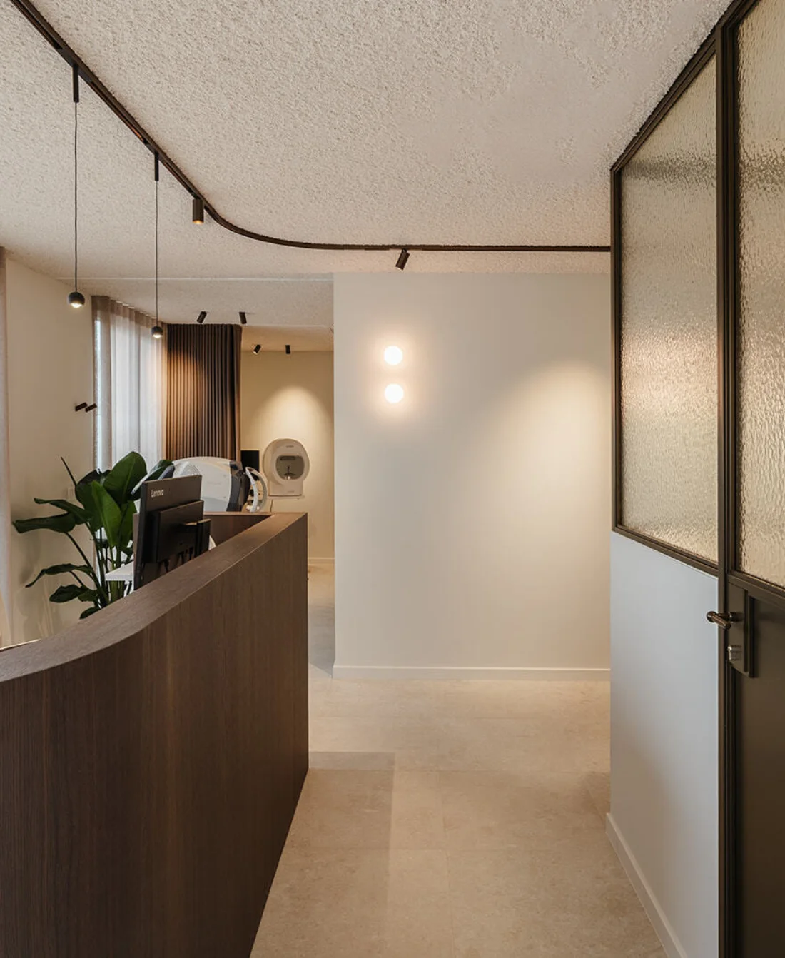 QUALITYLIVING OOGCENTRUMBUGGENHOUT BUROBONITO 13