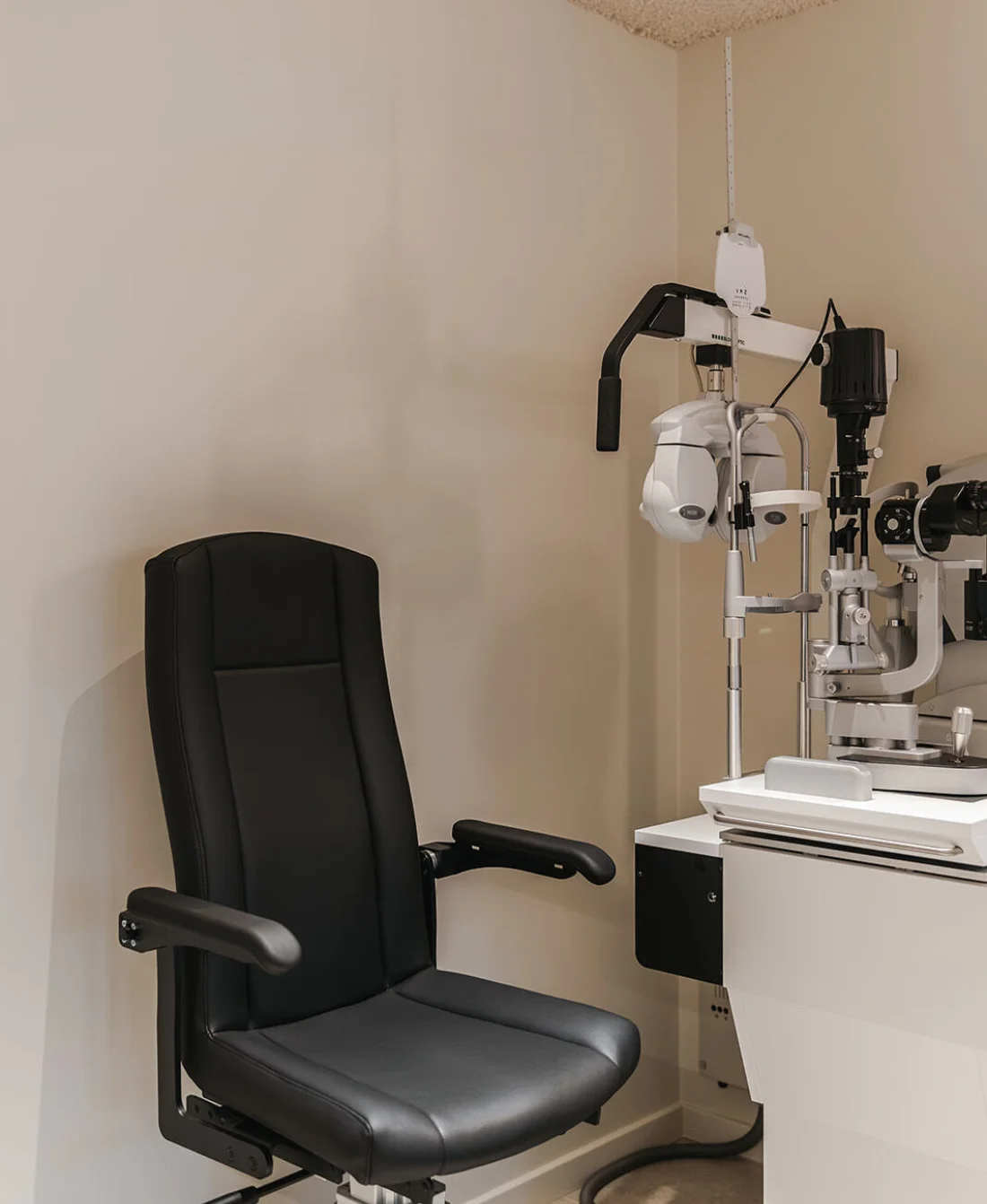 QUALITYLIVING OOGCENTRUMBUGGENHOUT BUROBONITO 33