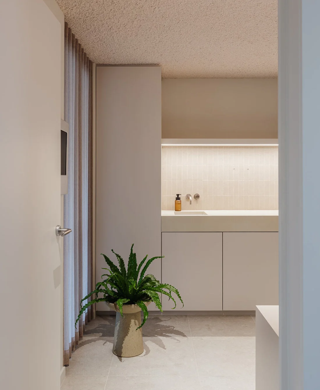 QUALITYLIVING OOGCENTRUMBUGGENHOUT BUROBONITO 9