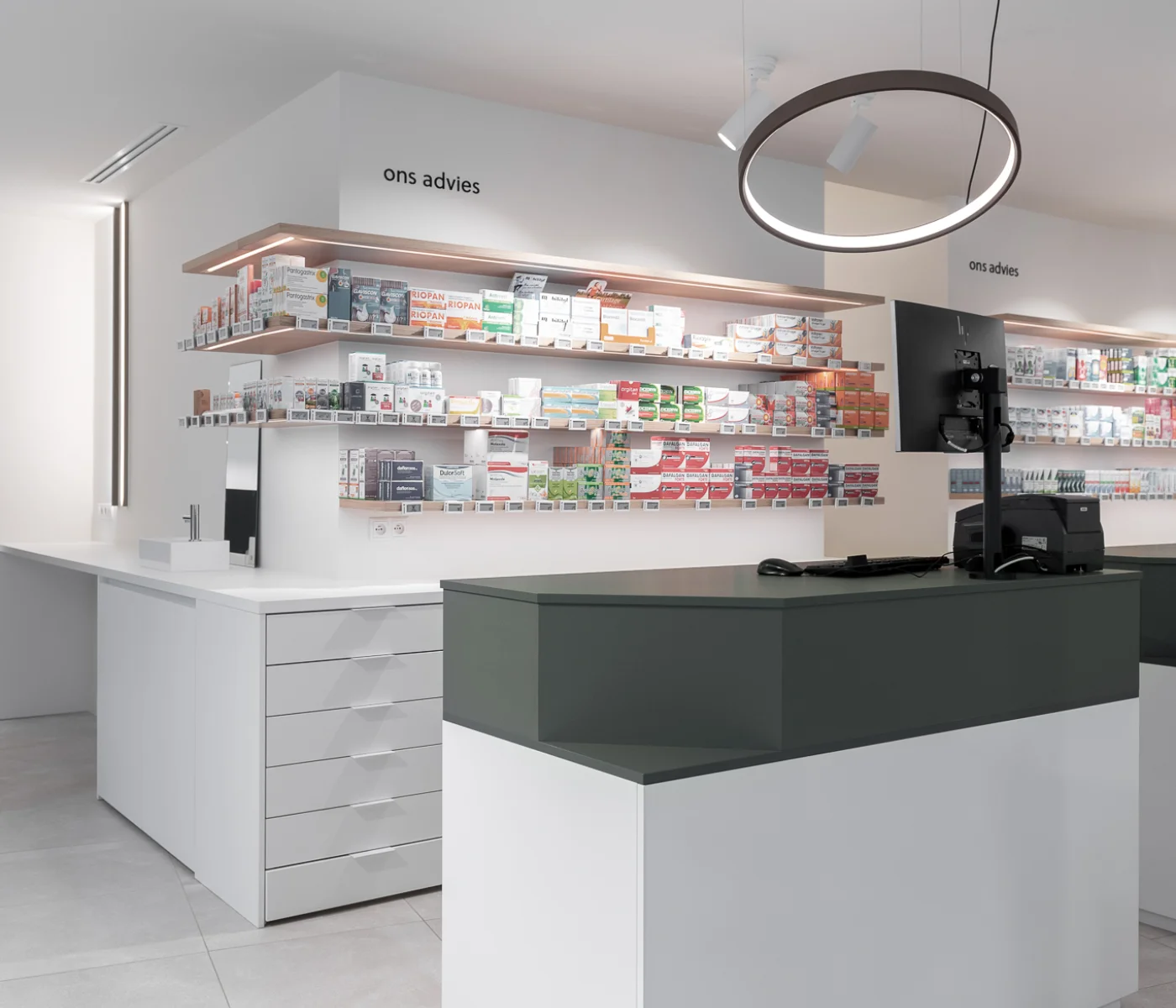 Apotheek inrichting Vilvoorde Quality Living 9