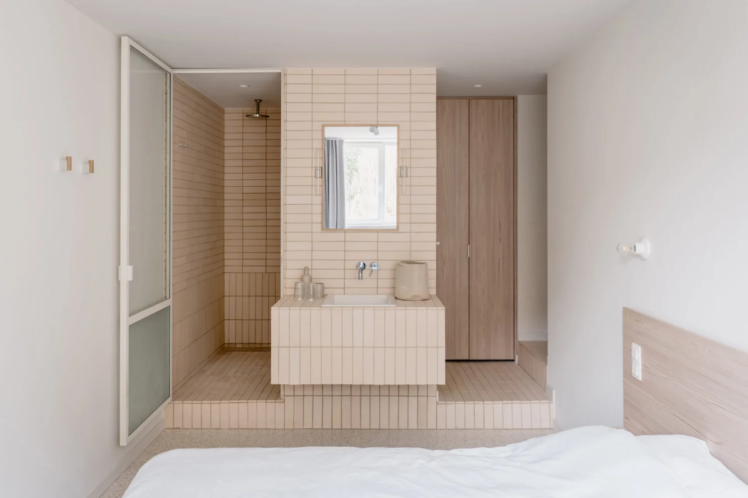 QL quality living grincheux Hannelore Veelaert A7406760 HDR lo res