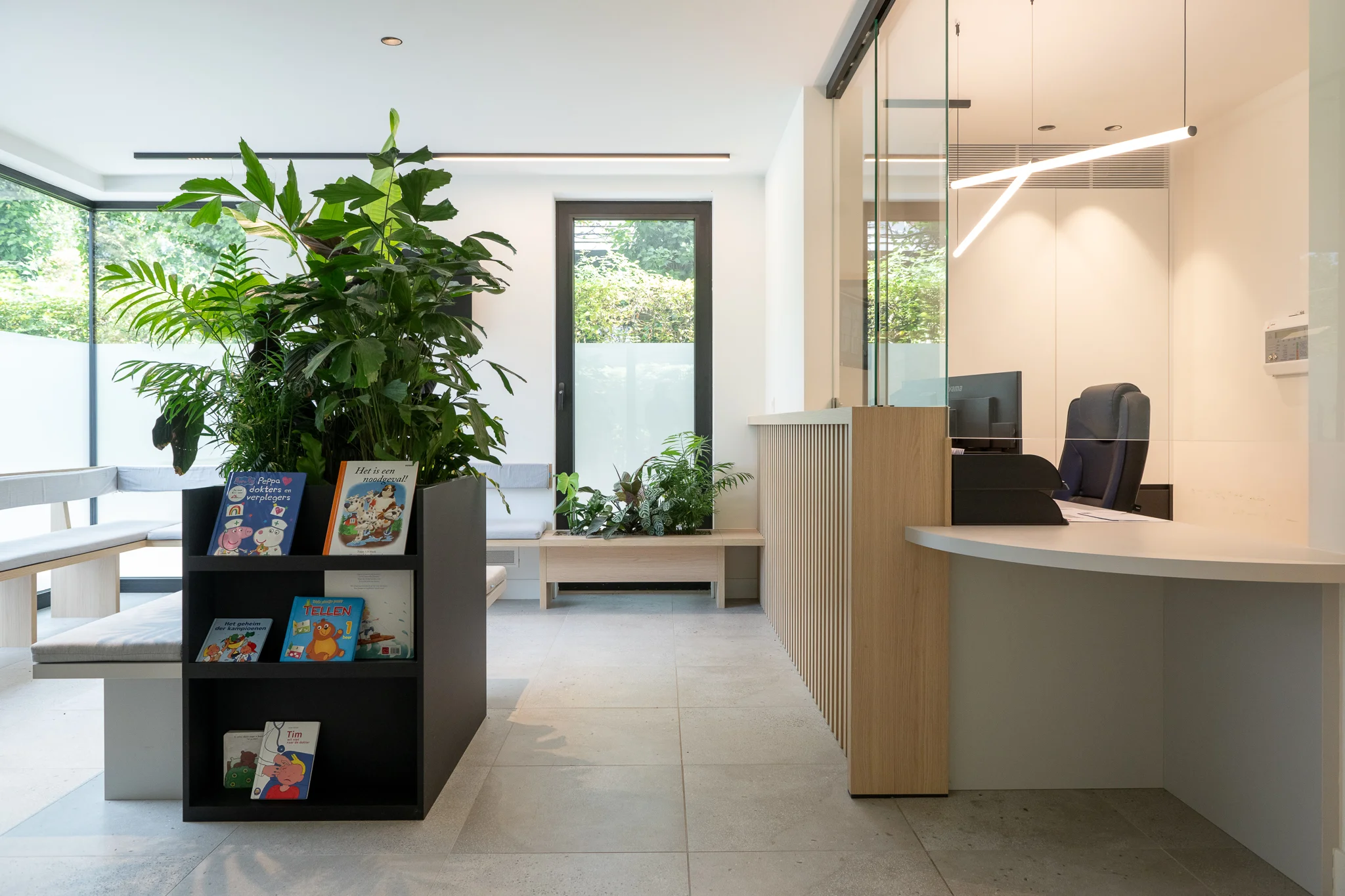 Dokterspraktijk inrichting Boom Quality Living 14