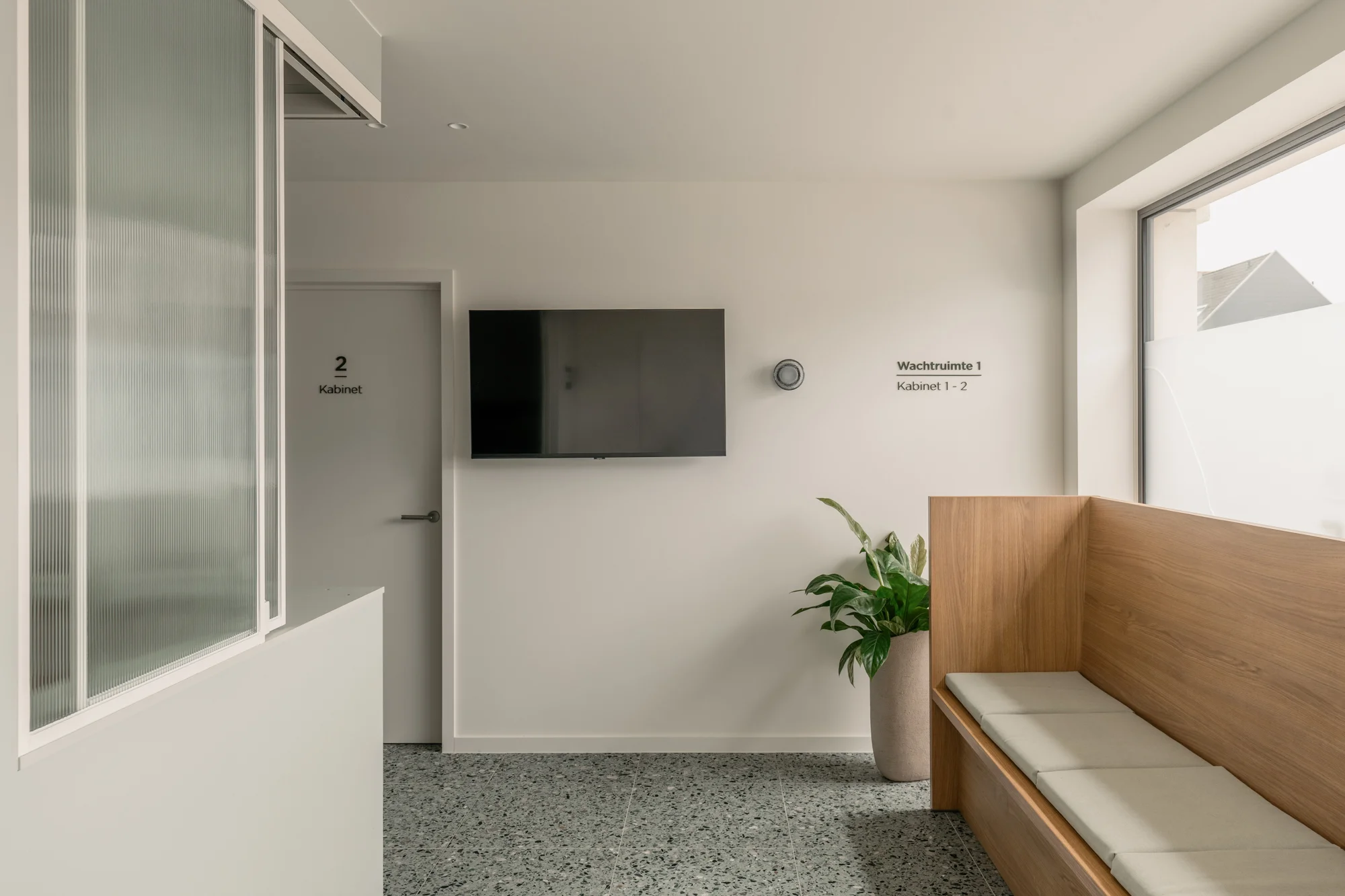 Dokterspraktijk inrichting Zemst Quality Living 23