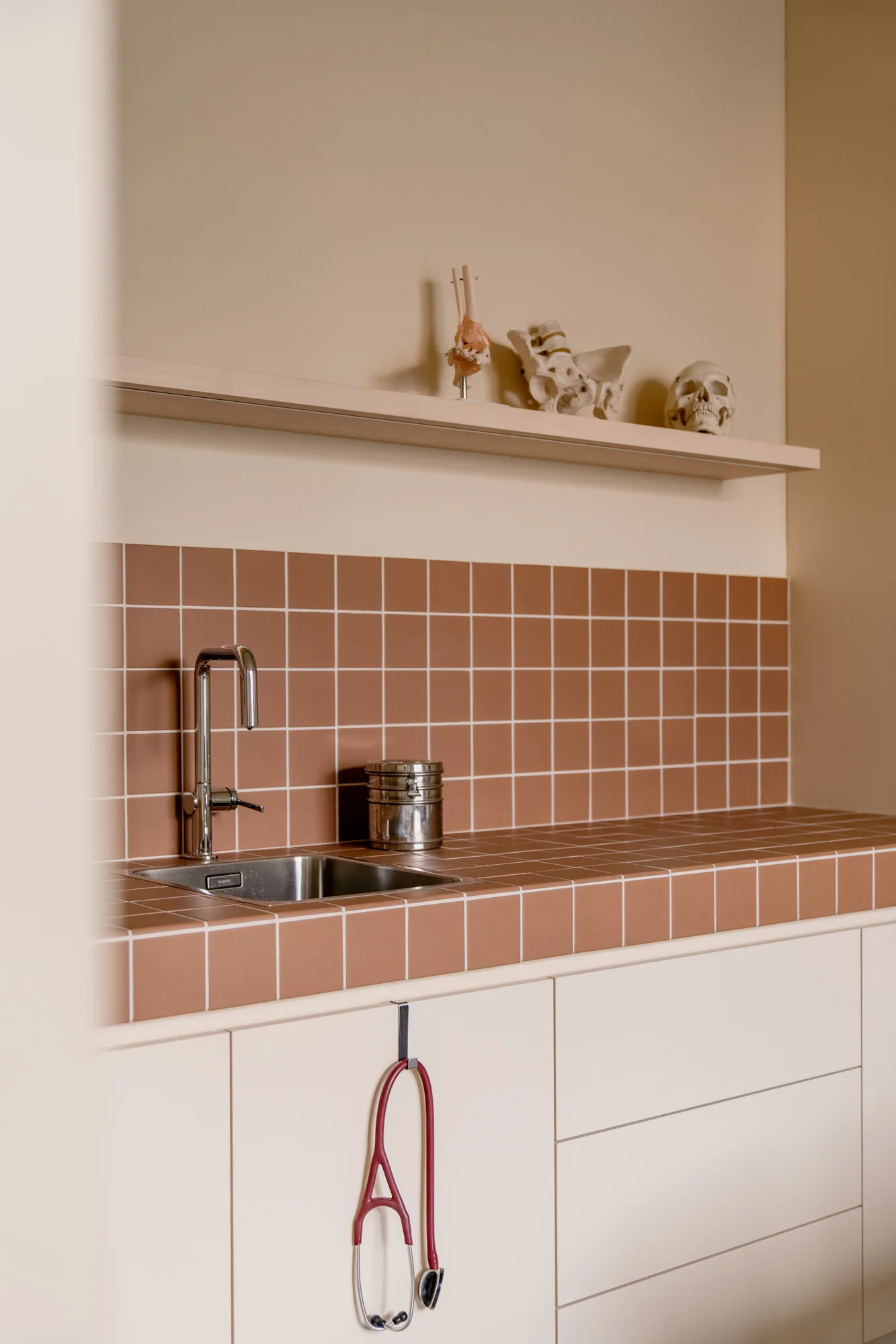 Dokterspraktijk inrichting Kapelle Quality Living 13