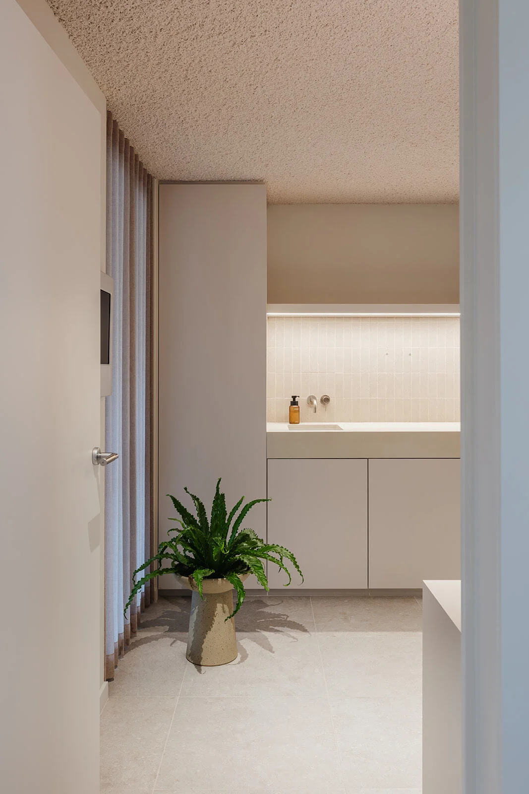 QUALITYLIVING OOGCENTRUMBUGGENHOUT BUROBONITO 9